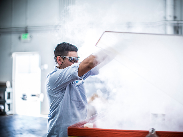 盐雾腐蚀试验箱